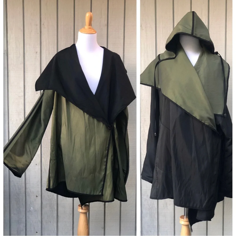 Reversible Black Olive Green Hooded Cape Poncho Windbreaker Jacket One size - Picture 1 of 13